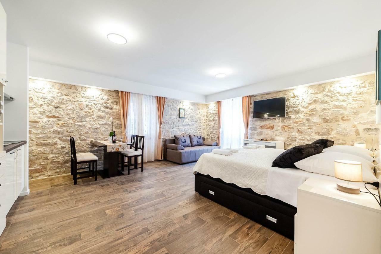 Apartments Palace Rialto Шибеник Экстерьер фото