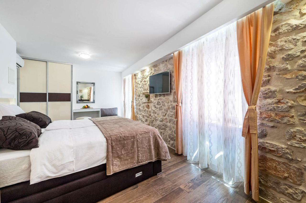Apartments Palace Rialto Шибеник Экстерьер фото